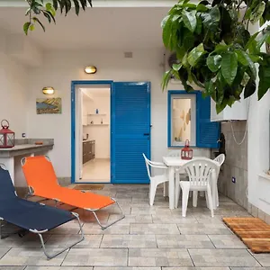  Appartamento Di Fede Con Patio